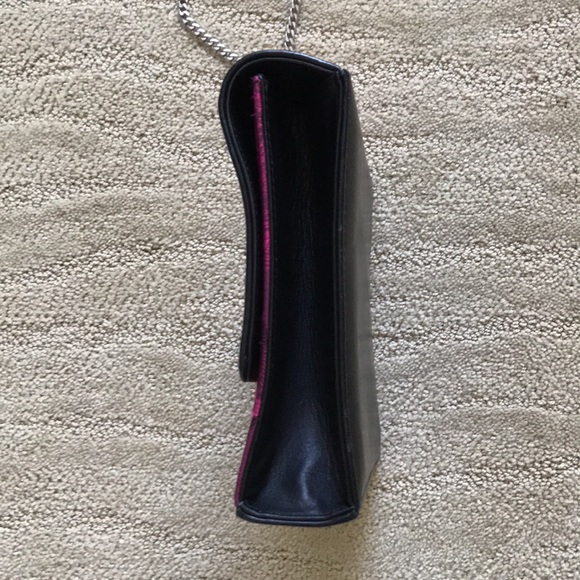 Pineda Covalin Shoulder Purse - Picture 4 of 6